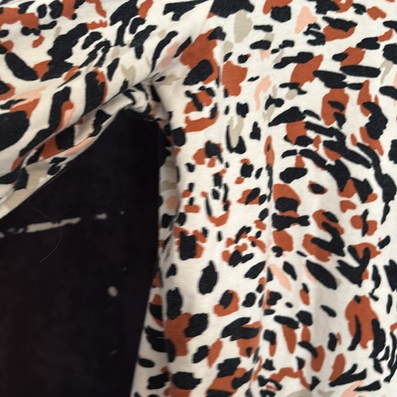 Ann Taylor Factory Leopard Poof Sleeve Blouse - Picture 5 of 11